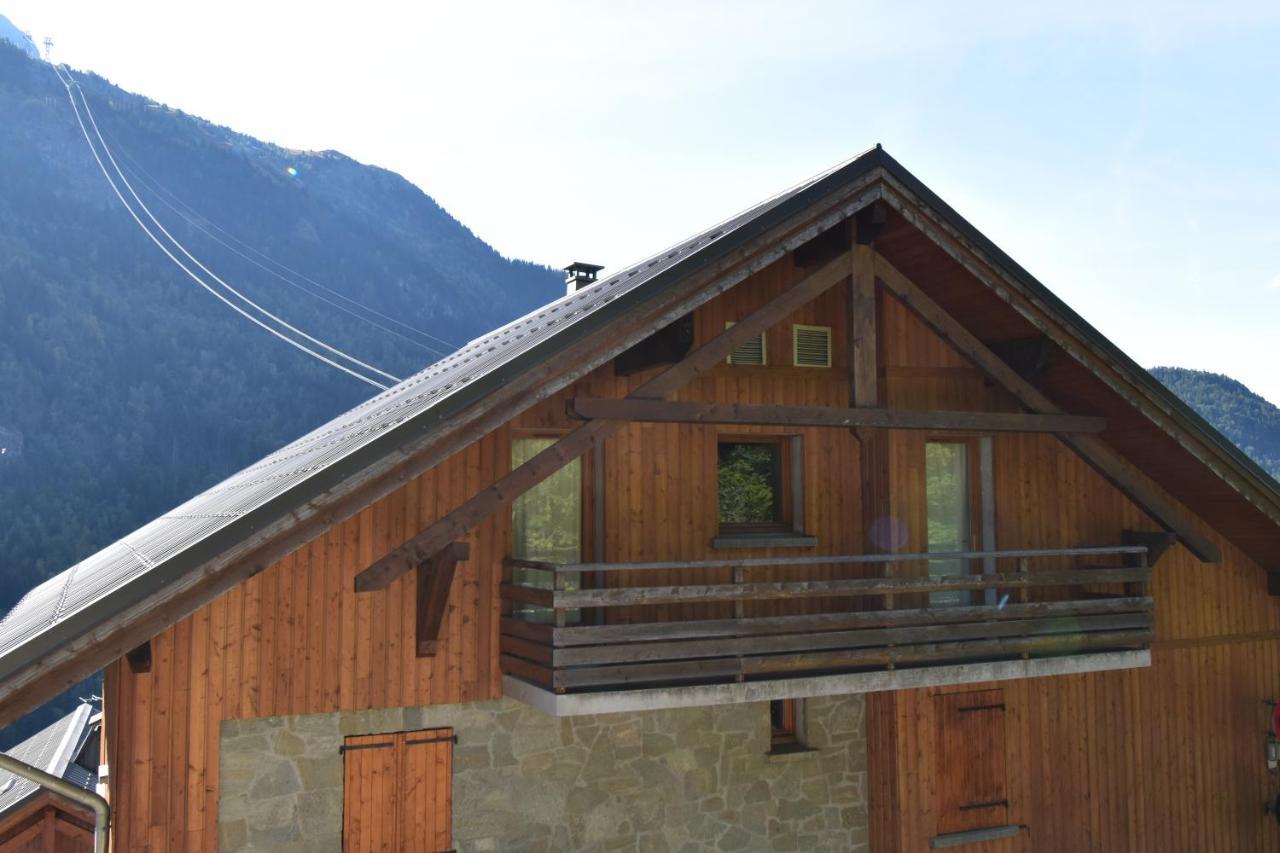 Villa Les Balcons de Vaujany Extérieur photo